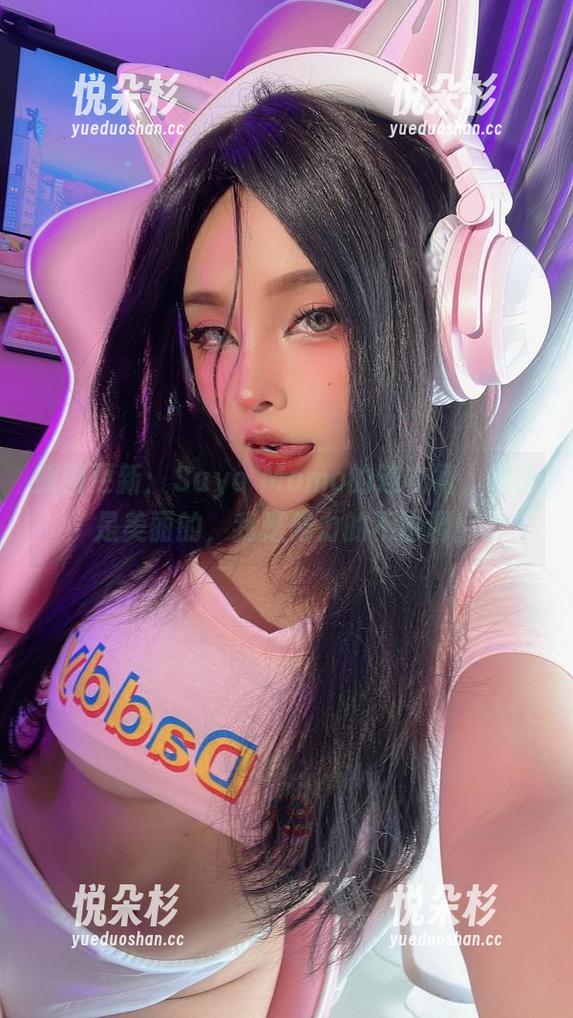 Sayo Momo 原图更新:Sayo Momo的连衣裙,裙子是美丽的,我是努力的不协调!